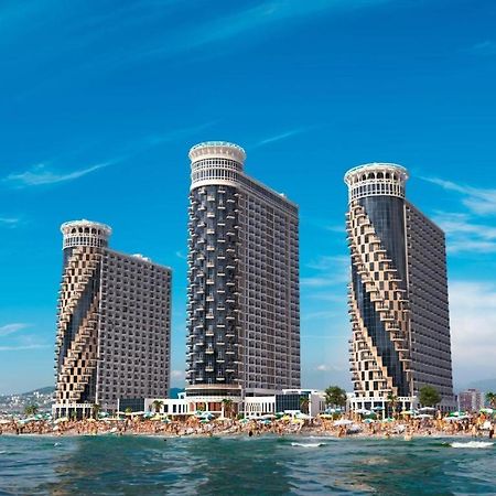Apartment In Orbi Sea Tower For Rent Batumi Esterno foto