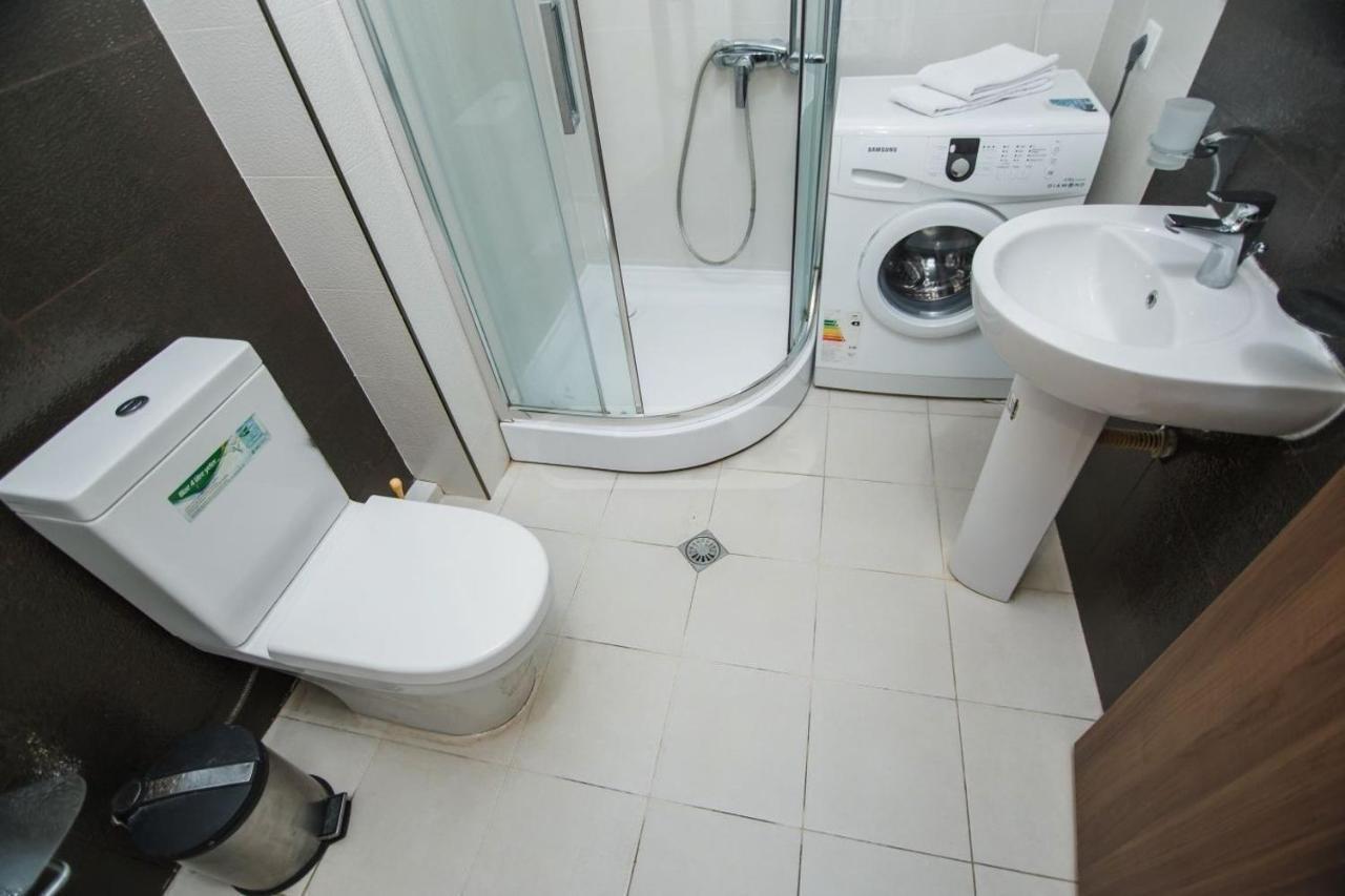 Apartment In Orbi Sea Tower For Rent Batumi Esterno foto