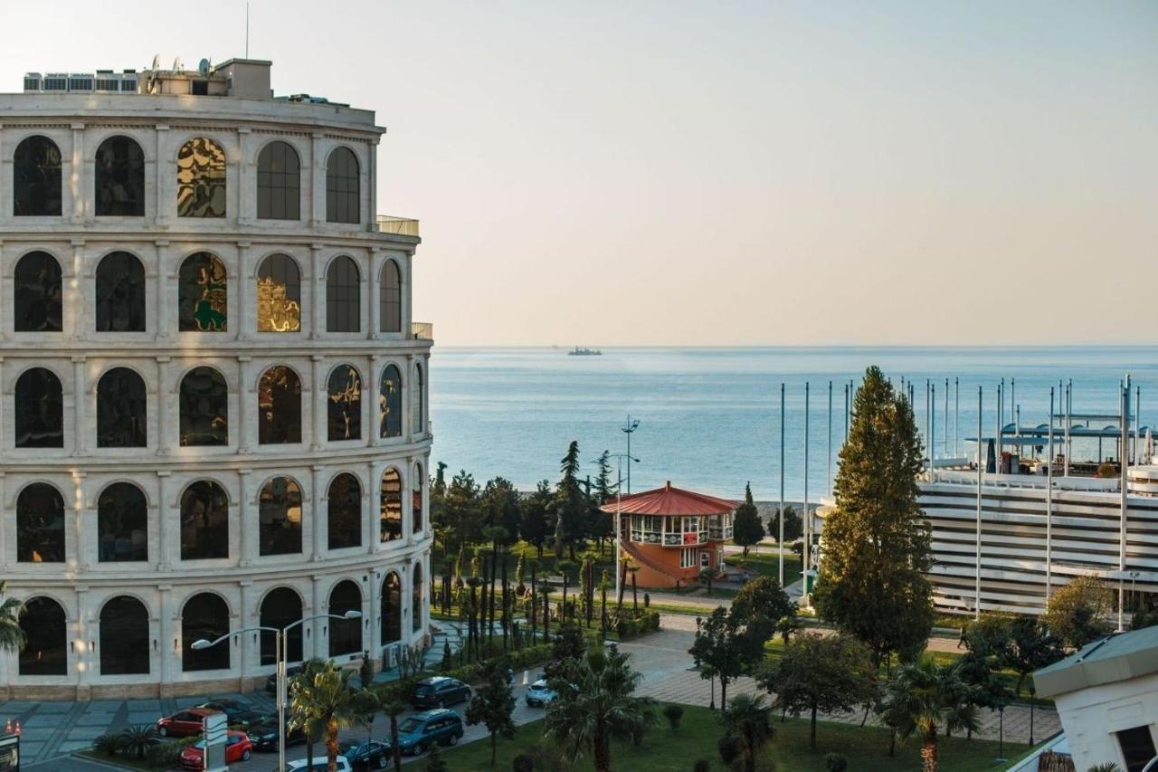 Apartment In Orbi Sea Tower For Rent Batumi Esterno foto