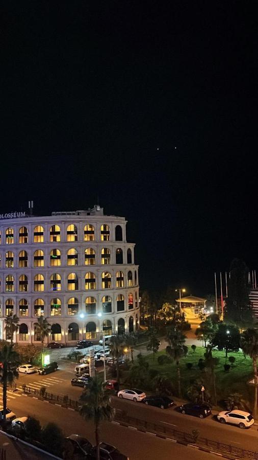 Apartment In Orbi Sea Tower For Rent Batumi Esterno foto
